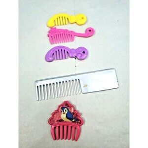 5  Fashion Doll Hair Combs. Replac.et Loose Mixed Lot Assorted
